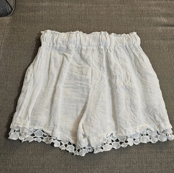 Valentina Naldi Linen Boho White Lace Trim High Rise Coastal Shorts Size 2 - Picture 6 of 6